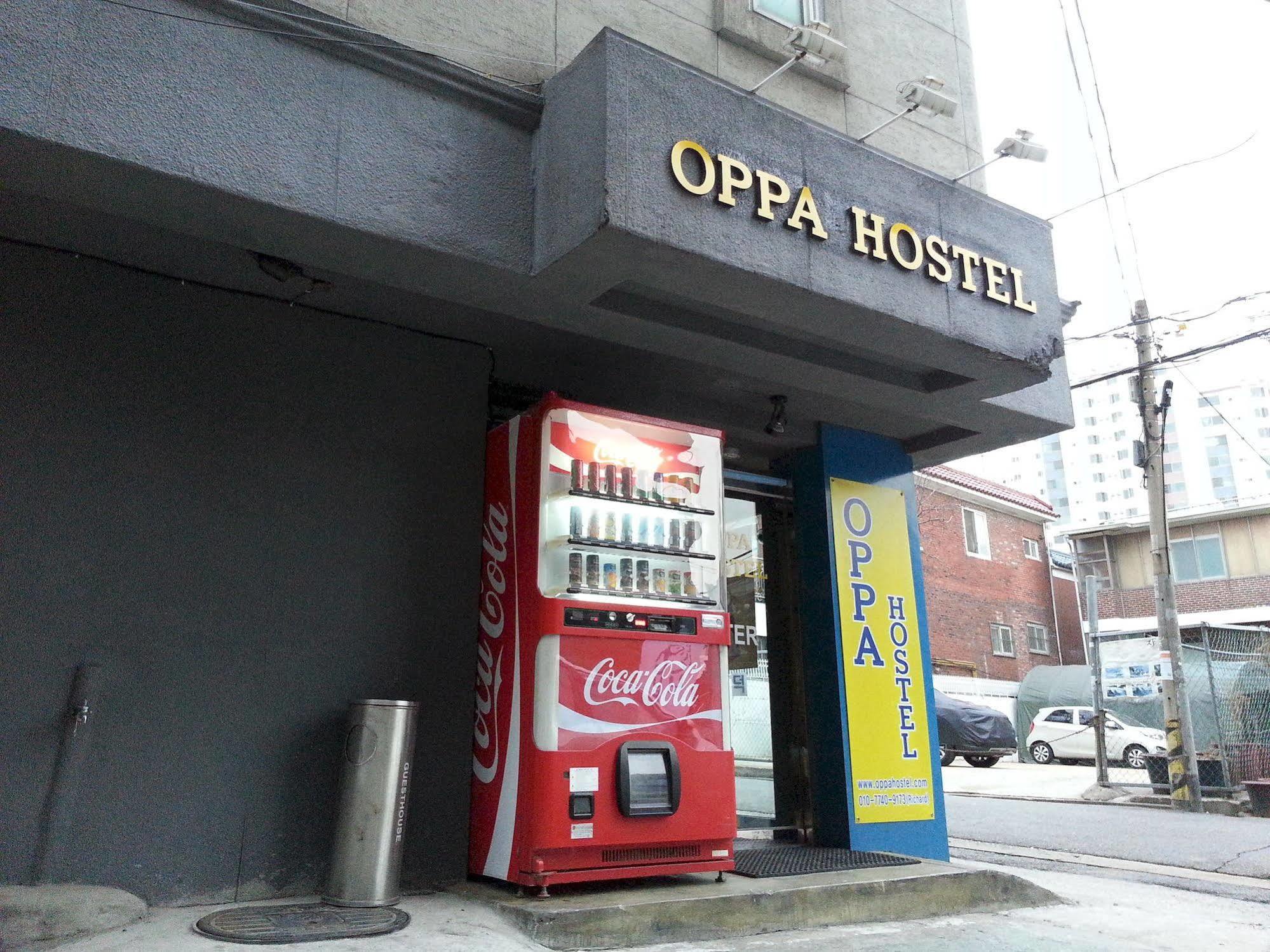 Asrama Oppa *